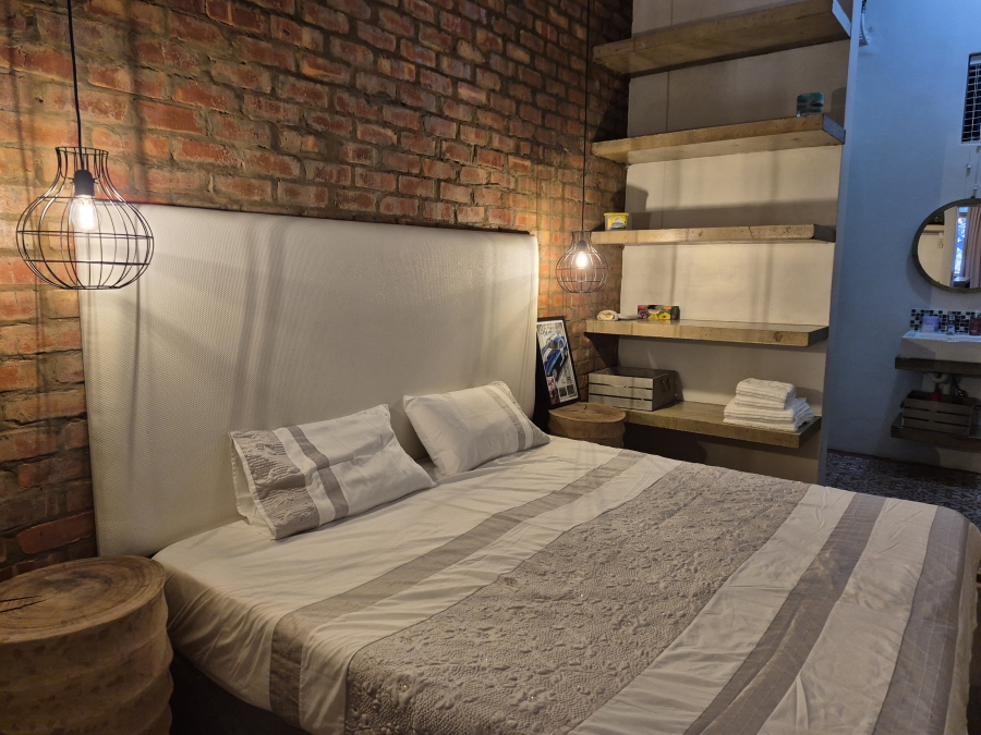 2 Bedroom Property for Sale in Knysna Central Western Cape